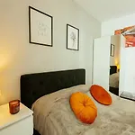 Pawia 51 - Piekny Wiok Na Centrum Warszawy - Duzy Balkon - Smart Tv 55 Cali Wifi - Good 아파트 *