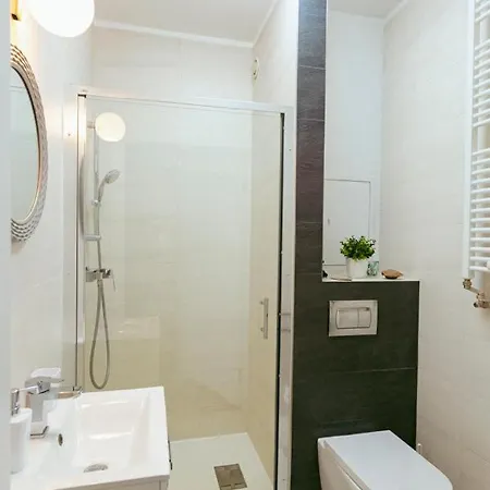 Pawia 51 - Piekny Wiok Na Centrum Warszawy - Duzy Balkon - Smart Tv 55 Cali Wifi - Good * ワルシャワ