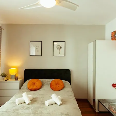 Pawia 51 - Piekny Wiok Na Centrum Warszawy - Duzy Balkon - Smart Tv 55 Cali Wifi - Good * ワルシャワ