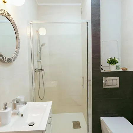 Pawia 51 - Piekny Wiok Na Centrum Warszawy - Duzy Balkon - Smart Tv 55 Cali Wifi - Good * ワルシャワ