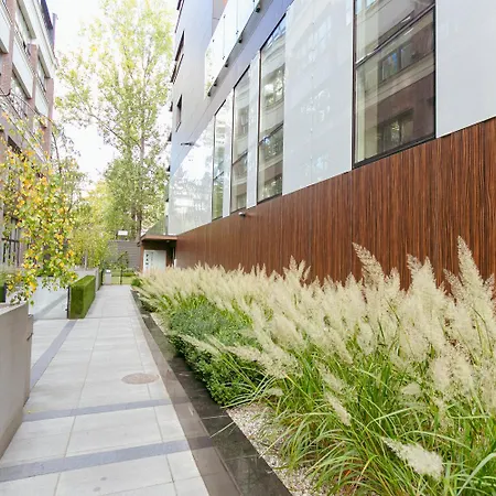 Pawia 51 - Piekny Wiok Na Centrum Warszawy - Duzy Balkon - Smart Tv 55 Cali Wifi - Good アパート *