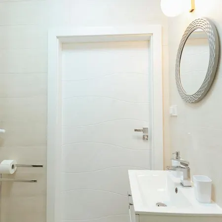 Pawia 51 - Piekny Wiok Na Centrum Warszawy - Duzy Balkon - Smart Tv 55 Cali Wifi - Good